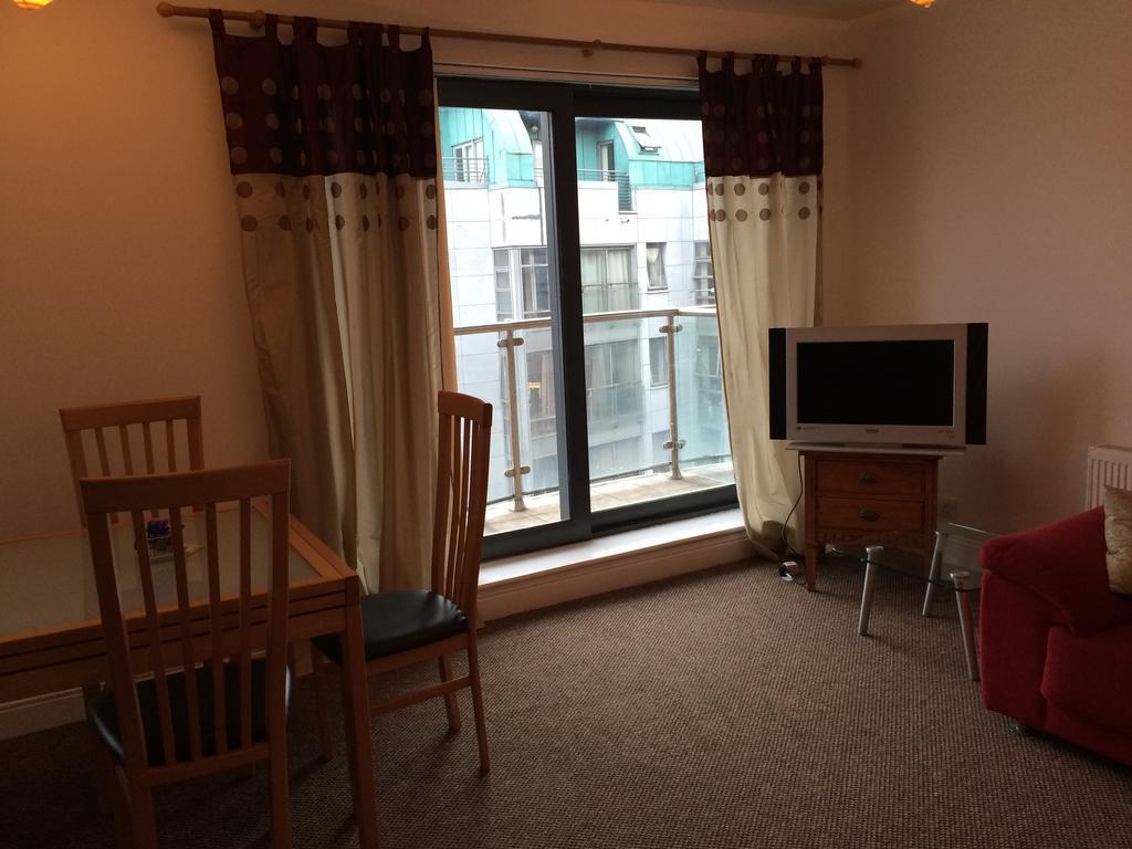 39 Camden Wharf Διαμέρισμα Κορκ Δωμάτιο φωτογραφία